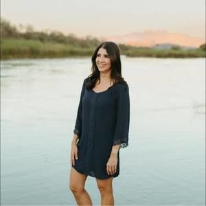 Meet your Posher, Denise